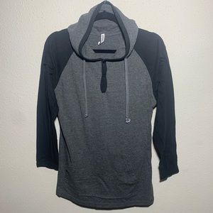 OLLIN 1 Mens Small Drawstring Hoodie